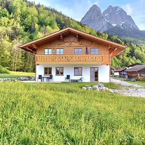  Apartment Alpenveilchen